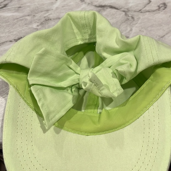 NEW BP lime green bow hat - Picture 2 of 3